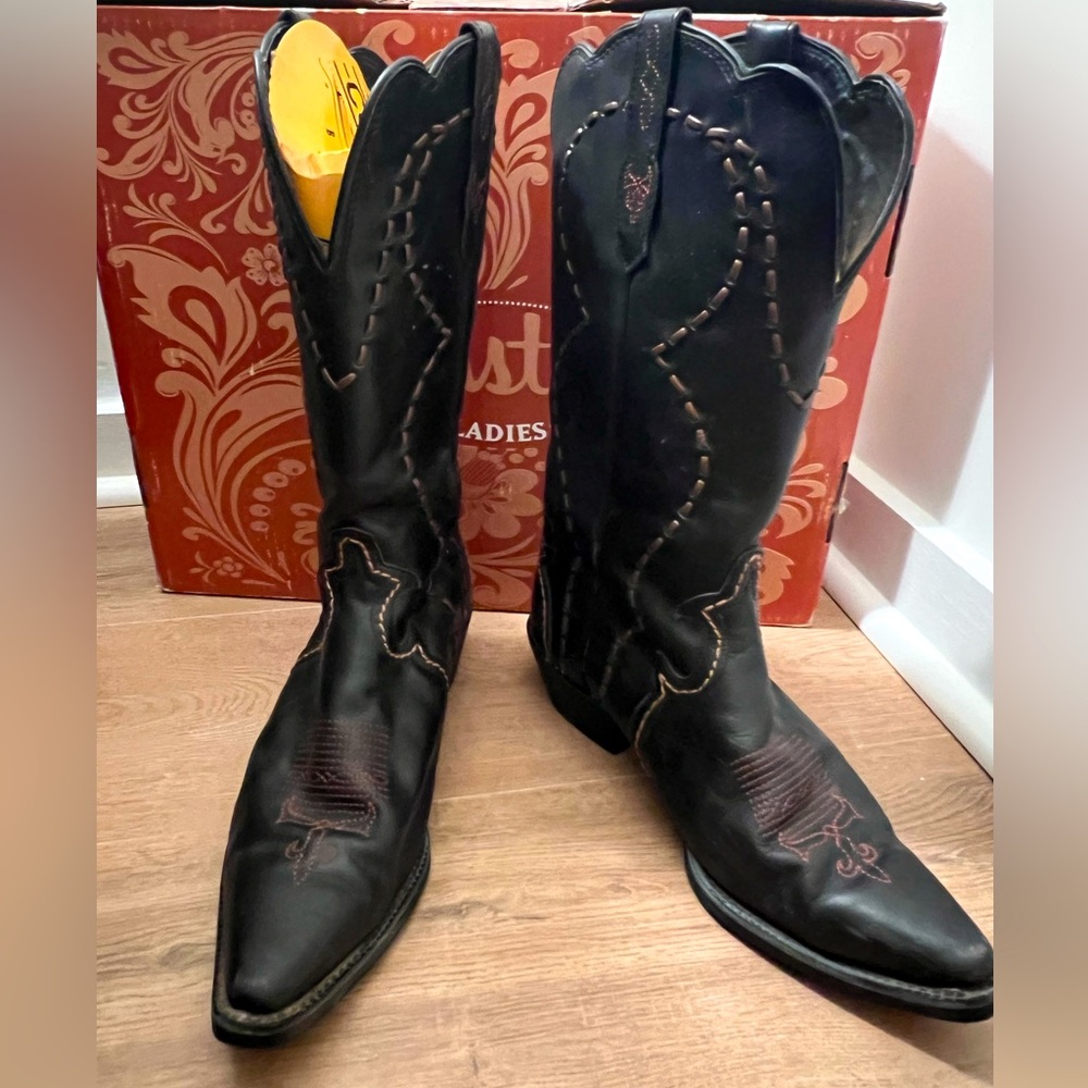 Justin Cowgirl Boots